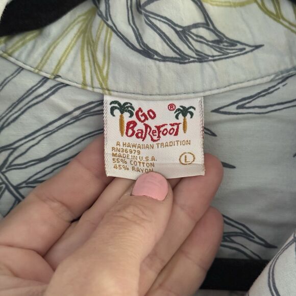 Go Barefoot Mens L Hawaiian Shirt Button Down Beach Blue / Green Relaxed Fit Top - Picture 3 of 6